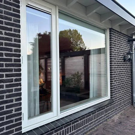 De Korenbloem Apartment *